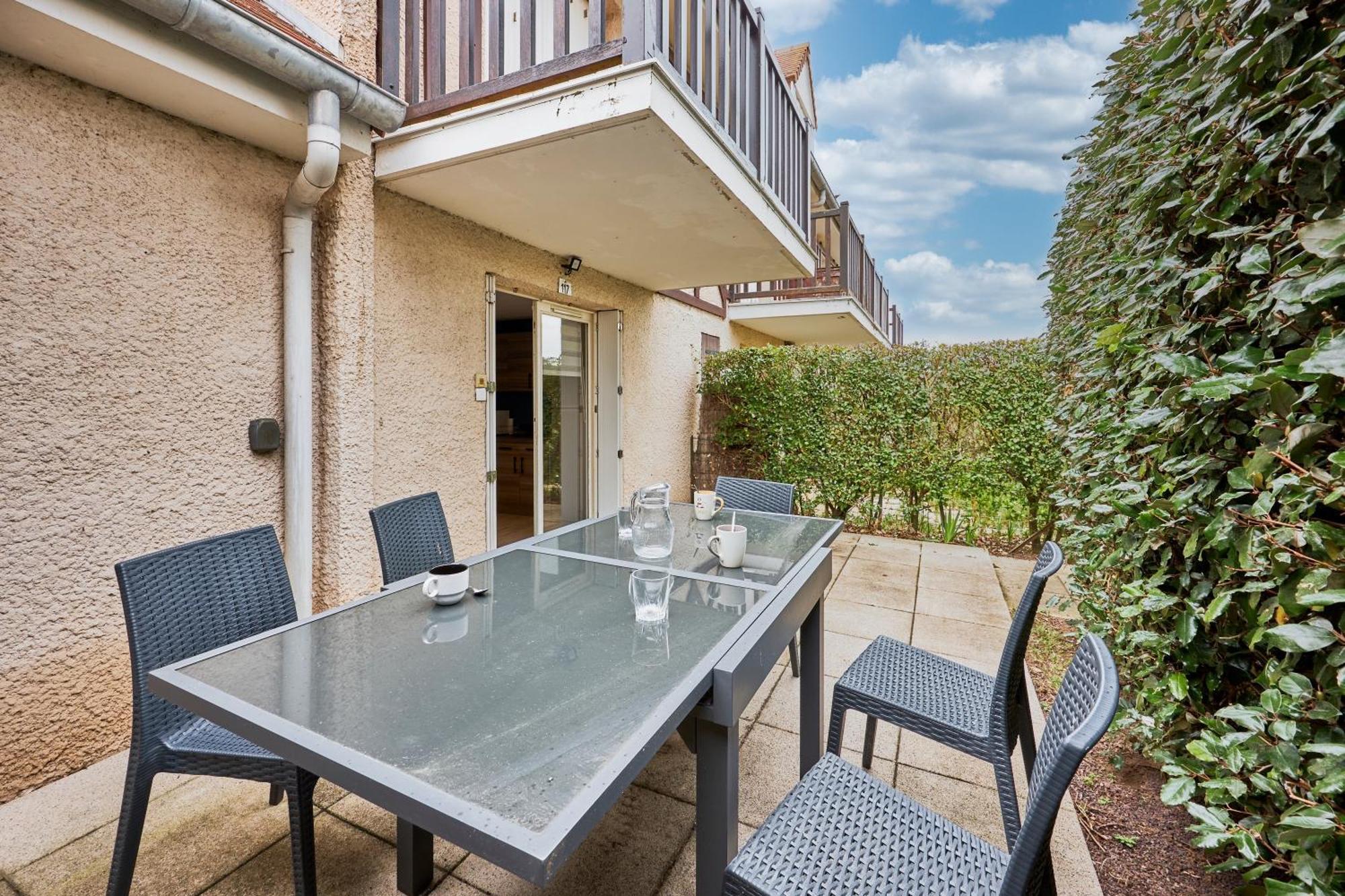 Blue World - Appt Avec Terrasse Apartment Merville-Franceville-Plage